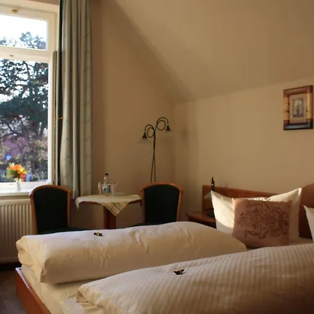 ホテル Gaestehaus Musestieg ターレ