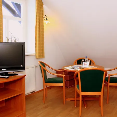 ホテル Gaestehaus Musestieg ターレ